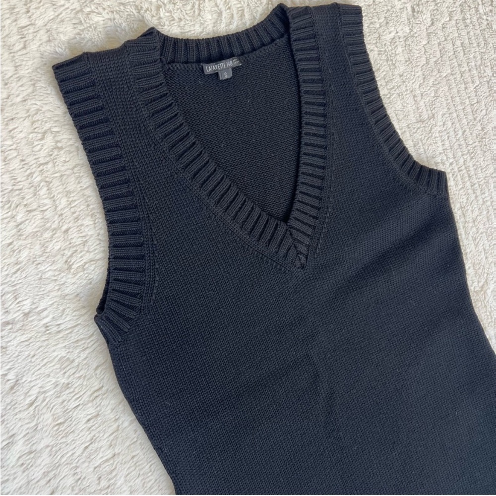 Lafayette 148 New York Black 100% Wool V-Neck sleeveless Sweater Size S